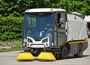 扫地车、巡逻车等周期性车辆